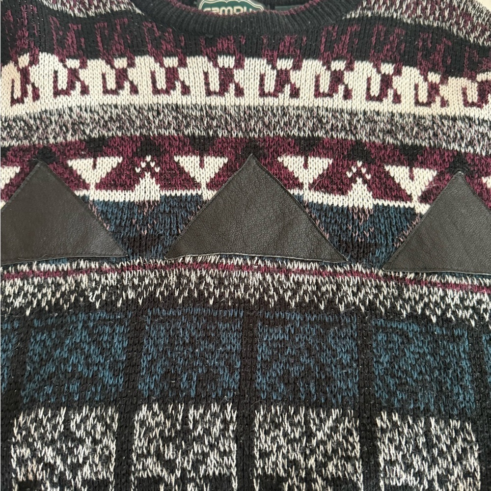 90s Campus Sweater Bold Blue, Black and Burgundy Crew Neck Vintage - Picture 10 of 10